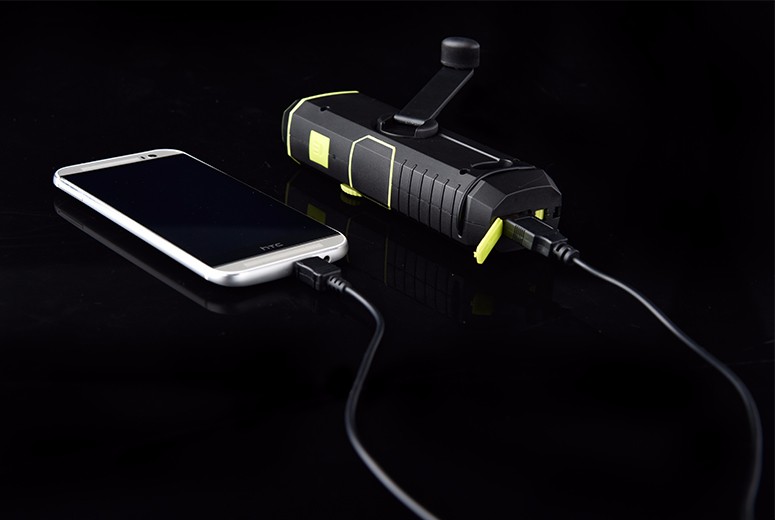 探險收音機(jī)（加報警）